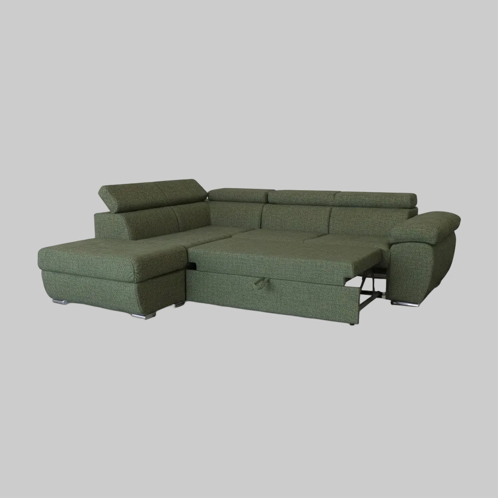 Divano letto Fiona angolare con penisola sinistra e pouf contenitore in tessuto Aragon 39 verde oliva