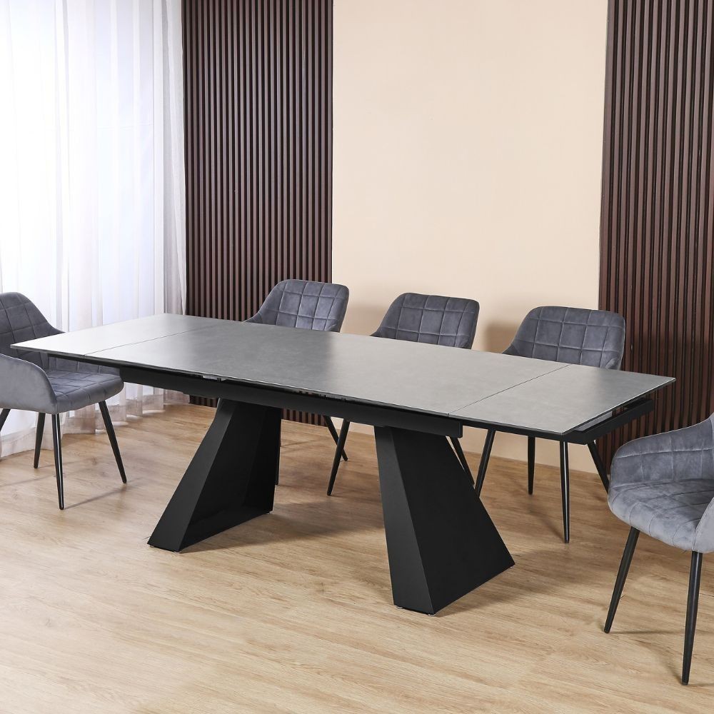 Tavolo allungabile Ariel piano in ceramica opaca e struttura in metallo colore ossido