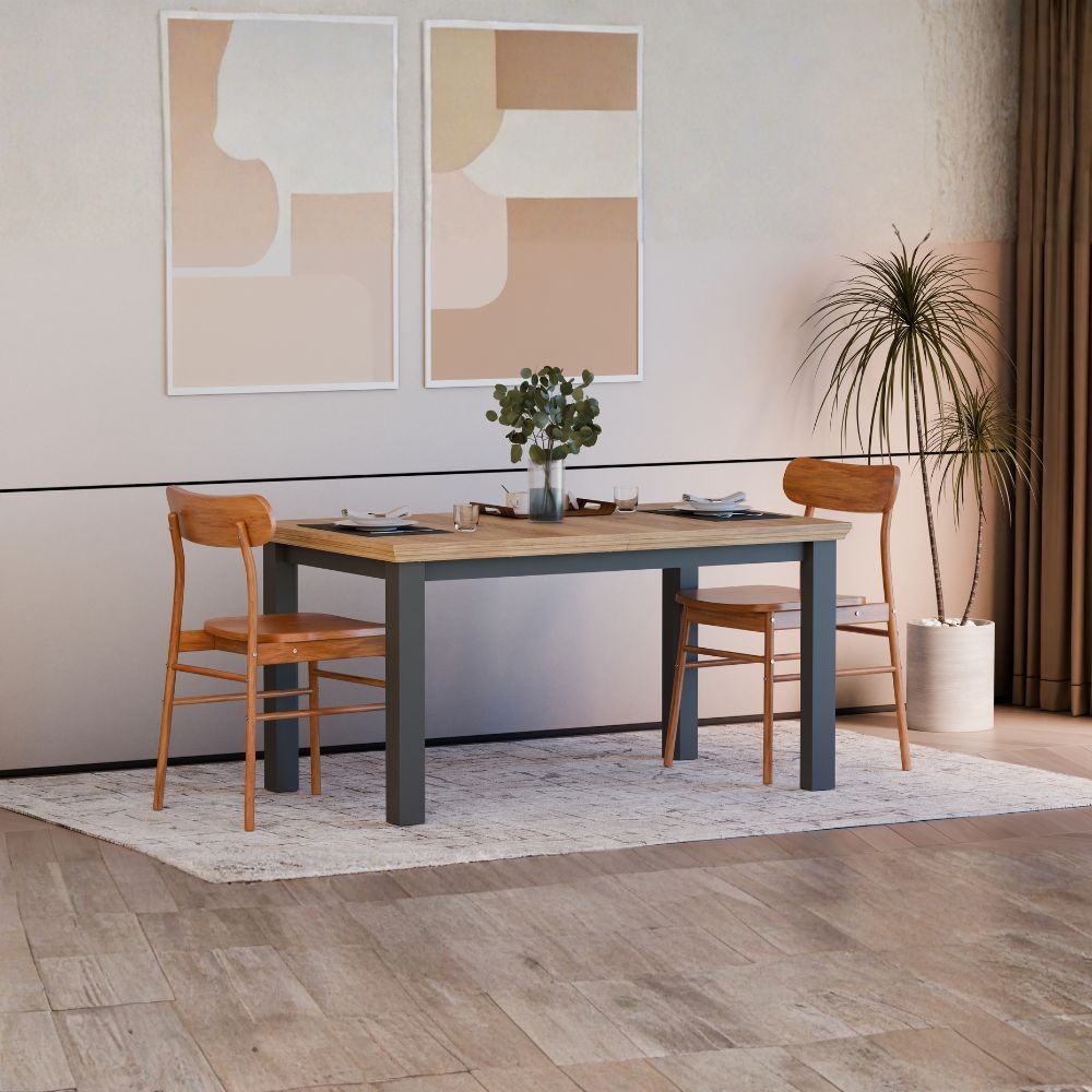 Tavolo allungabile Essenza con piano rovere e struttura grigio scuro o bianco