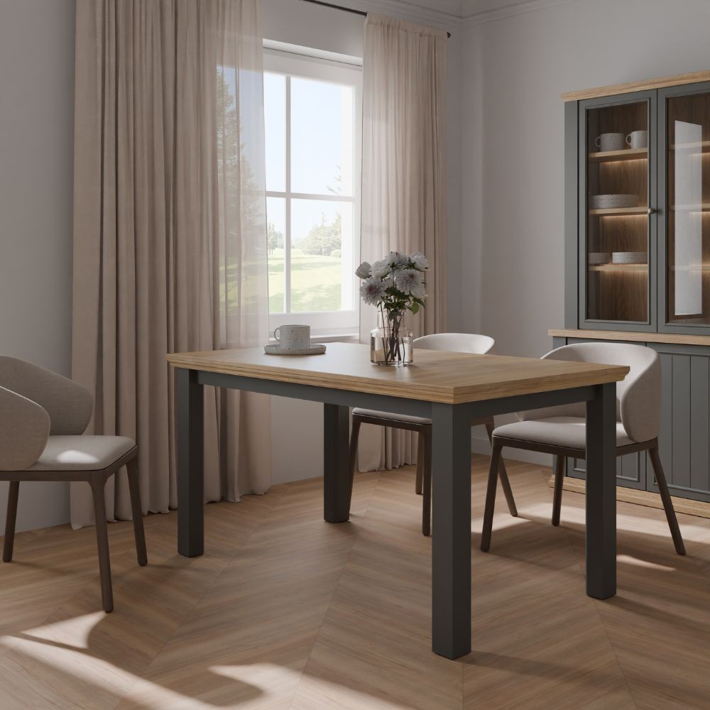 Tavolo allungabile Essenza con piano rovere e struttura grigio scuro o bianco