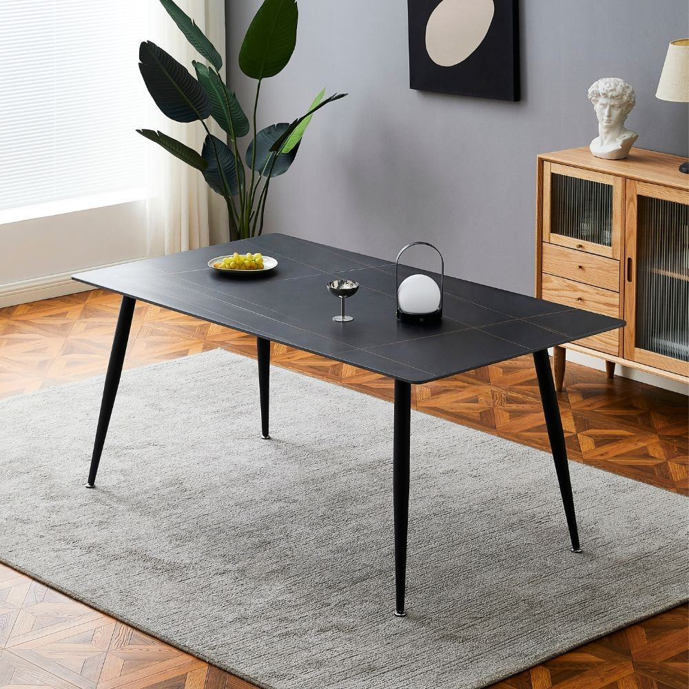 Tavolo Mila 140 × 80 cm con piano in ceramica effetto marmo - nero opaco